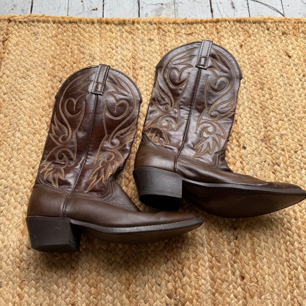 Dingo Mens Brown Leather Western Cowboy Boots Pointed Toe 8.5 D C0677 USA Made